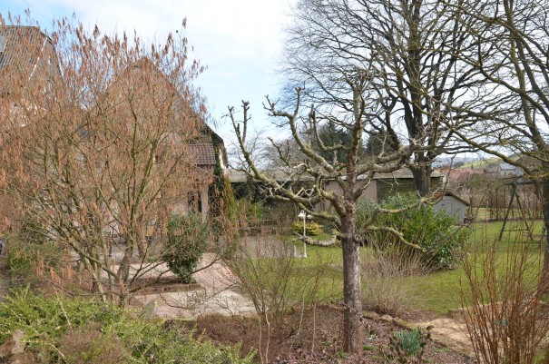 Im wunderschönen Garten des Hauses oder auf dem liebevoll angelegten kleinen hauseigenen Spielplatz kommen auch kleine Gäste auf ihre Kosten. ©entdecker-greise.de