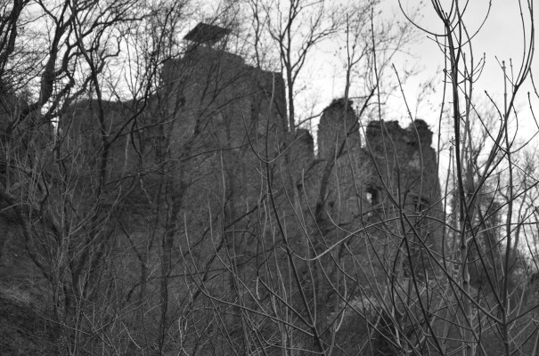 Burg Are - wie aus einer Filmkulisse © entdecker-greise.de