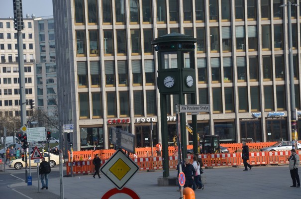 Erste Ampelanlage am Potsdamer Platz ©entdecker-greise.de