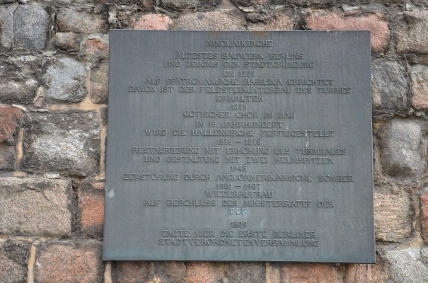 Inschrift an der Nikolaikirche ©entdecker-greise.de