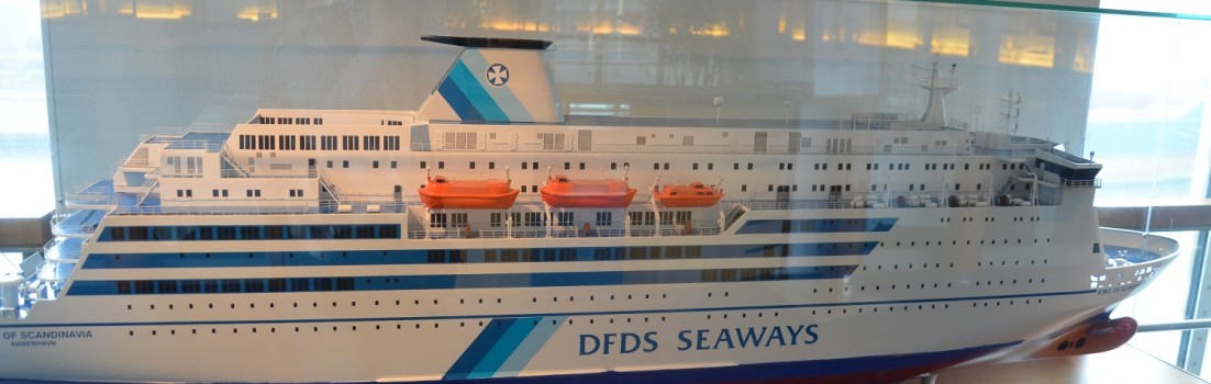 Na wenigstens bekomme ich die DFDS Seawasy hier mal komplett aufs Bild ;-) ©entdecker-greise.de