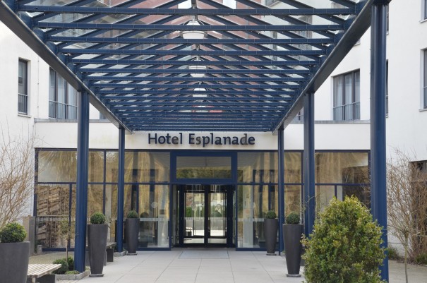 Der Haupteingang zum Hotel Esplanade Resort & Spa ©entdecker-greise.de