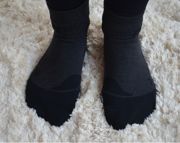 Hohe Funktionalität und perfekte Paßform bei den Run Merino Short Cut Socks von CEP
